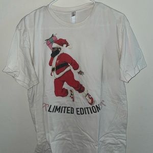 Basketball Vintage Black Santa T-Shirt